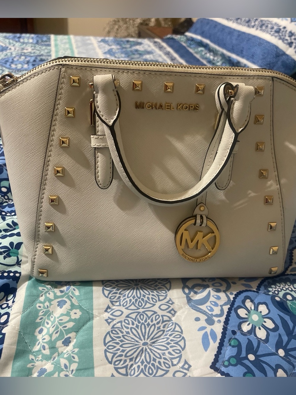 White Saffiano Leather Tote - Classic Women's Handbag